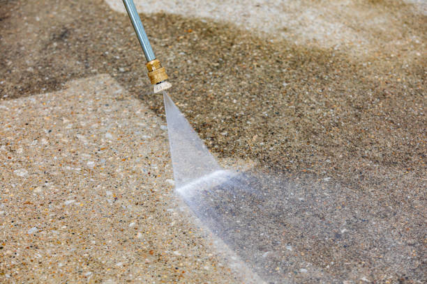Best Rust Removal  in Assumption, IL